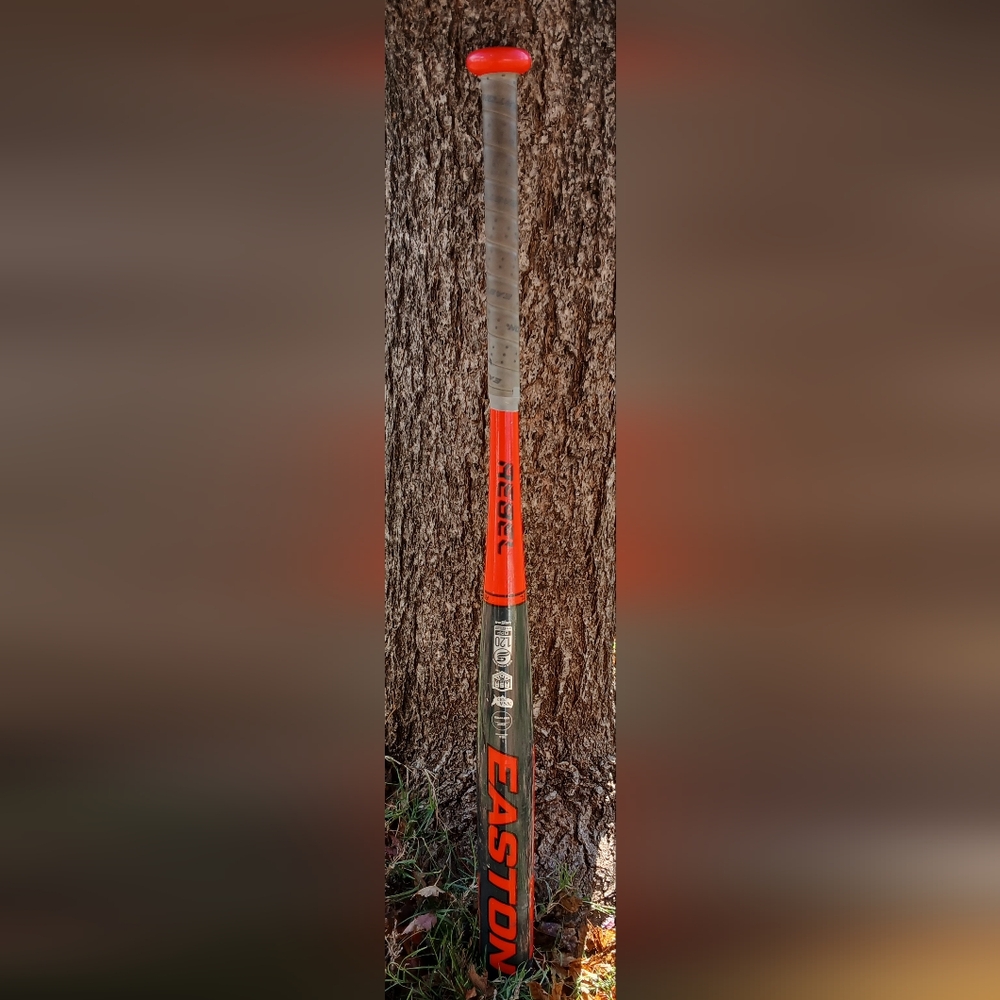 Easton Rebel Softball Bat